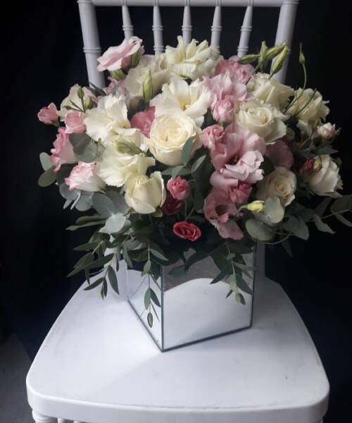 Arreglos florales centros de mesa eventos
