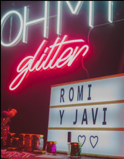 stand Glier, Animación de eventos