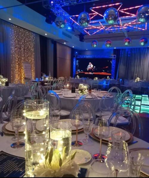 centros de mesa con luz eventos